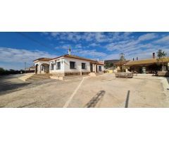 Villa en Venta en Orihuela, Alicante