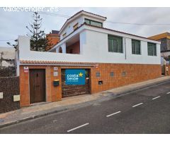 VENTA DE CHALET EN PLAYA DEL HOMBRE