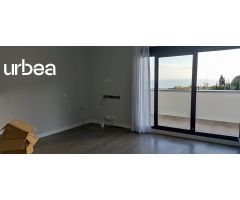 Atico de obra nueva con 3 dormitorios, 2 baños con dos plazas de garaje.