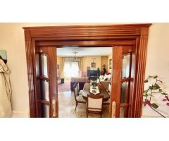 VILLA FAMILIAR CON PARCELA DE 2000 M2