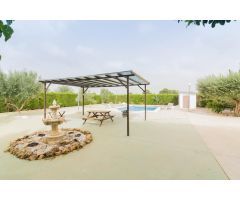 CHALET CON PISCINA Y 1.300M2 DE PARCELA (ALQUILER TEMPORADA)