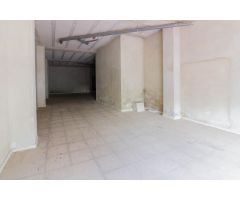 LOCAL COMERCIAL CON 200M2 EN CALLOSA DE SEGURA.