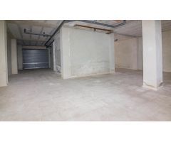 LOCAL COMERCIAL CON 200M2 EN CALLOSA DE SEGURA.