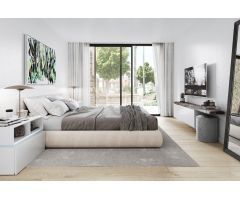 Planta baja de 3 dormitorios, 2 baños con jardín y vistas al mar. Nueva milla de oro, Estepona