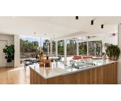 Espectacular Villa de Lujo con  inmejorables vistas a la bahía de Fuengirola. Obra Nueva