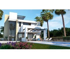 Villa de lujo de 4 dormitorios y 7 baños con vistas al Mar. Rio Real Golf, Marbella