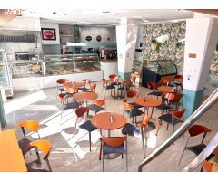 *¡OPORTUNIDAD DE TRASPASO EN CHURRINA, MÁLAGA! PANADERÍA – PASTELERÍA – BAR EN FUNCIONAMIENTO + VIVI