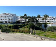 EXCLUSIVA PARCELA EN GOLF LA RESINA – ESTEPONA