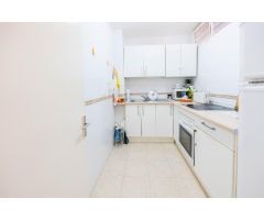 Piso a la venta primera linea de Playa, puerto deportivo Fuengirola