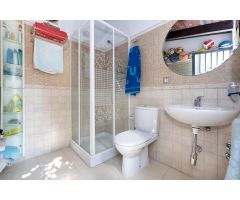 ¡Chalet independiente en el Barrio de Monachil para entrar a vivir!