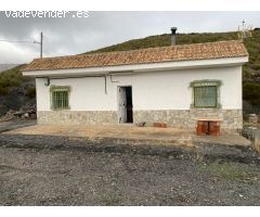 CORTIJO EN SENES