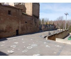 Piso luminoso y reformado de 57 metros útiles en el casco antiguo de Logroño, para entrar a vivir.