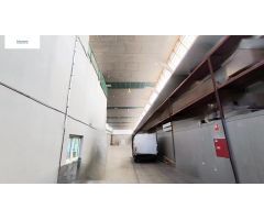 NAVE DE 1200 M2 EN POLIGONO CAMPOLLANO