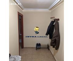 SE ALQUILA PISO CON SERVICIOS CENTRALES EN PLAZA DEL OESTE