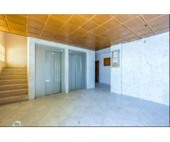 VIVIENDA DE ENSUEÑO CON TERRAZA Y VISTAS AL MAR EN UBICACIÓN PRIVILEGIADA