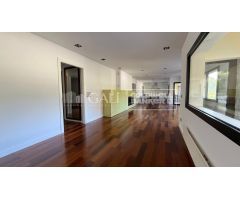 PISO EN SACALMA DE 140 METROS, TRES HABITACIONES, DOS BAÑOS CON VISTAS PANORAMICAS