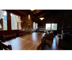 CHALET RUSTICO DE 4 HABITACIONES CON JARDIN EN ENCAMP