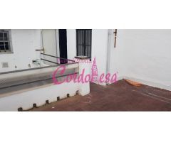 CASA JUNTO A LA CATEDRAL
