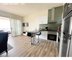 Apartamento con amplia terraza en Loma 2