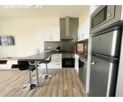 Apartamento con amplia terraza en Loma 2
