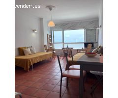 Estudio en primera linea de mar en las Puntillas