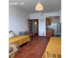 Estudio en primera linea de mar en las Puntillas