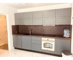 ¡Oportunidad única! Apartamento reformado con vistas al mar en Amadores