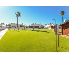 Coqueto bungalow reformado con gran terraza en el Campo Internacional