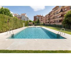 PISO DE 2 DORMITORIOS EN URBANIIZACIÓN CON PISCINA EN PARQUE NUEVA GRANADA
