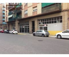 LOCAL DE 80 M2 MAS 55 M2 DE ALTILLO EN CAP PONT