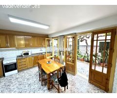 PISO CON ENCANTO Y JARDÍN PRIVADO EN PLANTA BAJA