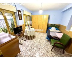 PISO CON ENCANTO Y JARDÍN PRIVADO EN PLANTA BAJA