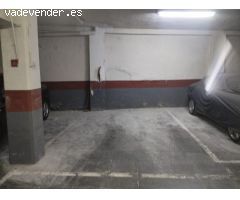 EXCELENTE PLAZA DE APARCAMIENTO PARA VEHICULO GRANDE JUNTO PLAZA LUCEROS EN ALICANTE