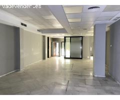 LOCAL COMERCIAL EN VENTA Y ALQUILER – AV. PINO MONTANO, SEVILLA