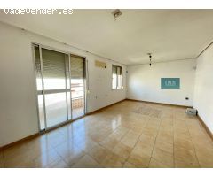 ¡OPORTUNIDAD EN PARQUE ALCOSA! Piso de 3 dormitorios para reformar a tu gusto