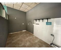 ¡Oportunidad de alquiler! Local comercial en esquina muy visible – Nuevo Palmete, Sevilla