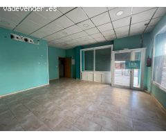¡Oportunidad de alquiler! Local comercial en esquina muy visible – Nuevo Palmete, Sevilla