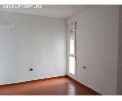 Piso en venta en el corazón de Sevilla – Calle Hiniesta, junto a San Marcos y San Luis