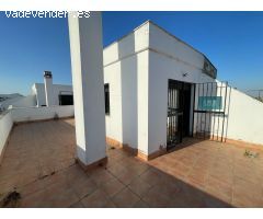 ¡Oportunidad en el corazón de Umbrete! Piso con gran terraza privada