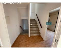 ¡Oportunidad en el corazón de Umbrete! Piso con gran terraza privada