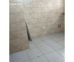 Espacioso local comercial en el centro de Matadepera