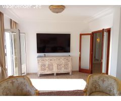 Se vende amplio piso de 4 dormitorios con vista despejadas