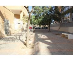 Local comercial en Alquiler en San Juan de Alicante, Alicante