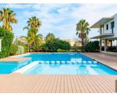Exclusivo apartamento con vistas al mar. DISPONIBLE JULIO Y AGOSTO