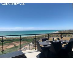 Exclusivo apartamento con vistas al mar. DISPONIBLE JULIO Y AGOSTO
