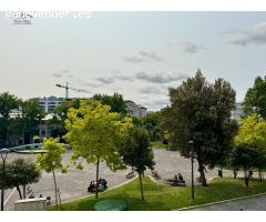 Seminuevo ¡Oportunidad única en Ciudad Escolar! Piso luminoso de 2 dormitorios con patio!!!