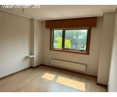 Seminuevo ¡Oportunidad única en Ciudad Escolar! Piso luminoso de 2 dormitorios con patio!!!
