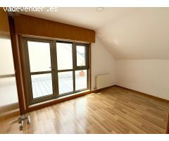 ÁTICO CON TERRAZA EN CIUDAD ESCOLAR- SIN MUEBLES- 1 DORMITORIO Y GARAJE