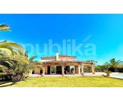 Confortable Villa con gran jardín y piscina privada lista para el verano