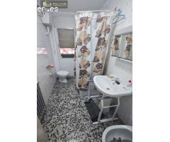 PISO DE 4 DORMITORIOS EN EL CENTRO